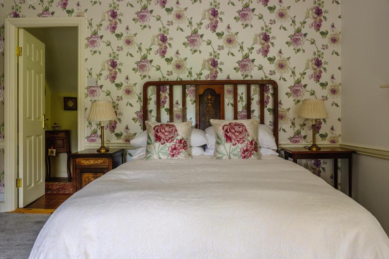 Brooklawn House Bed And Breakfast Mohill Eksteriør billede