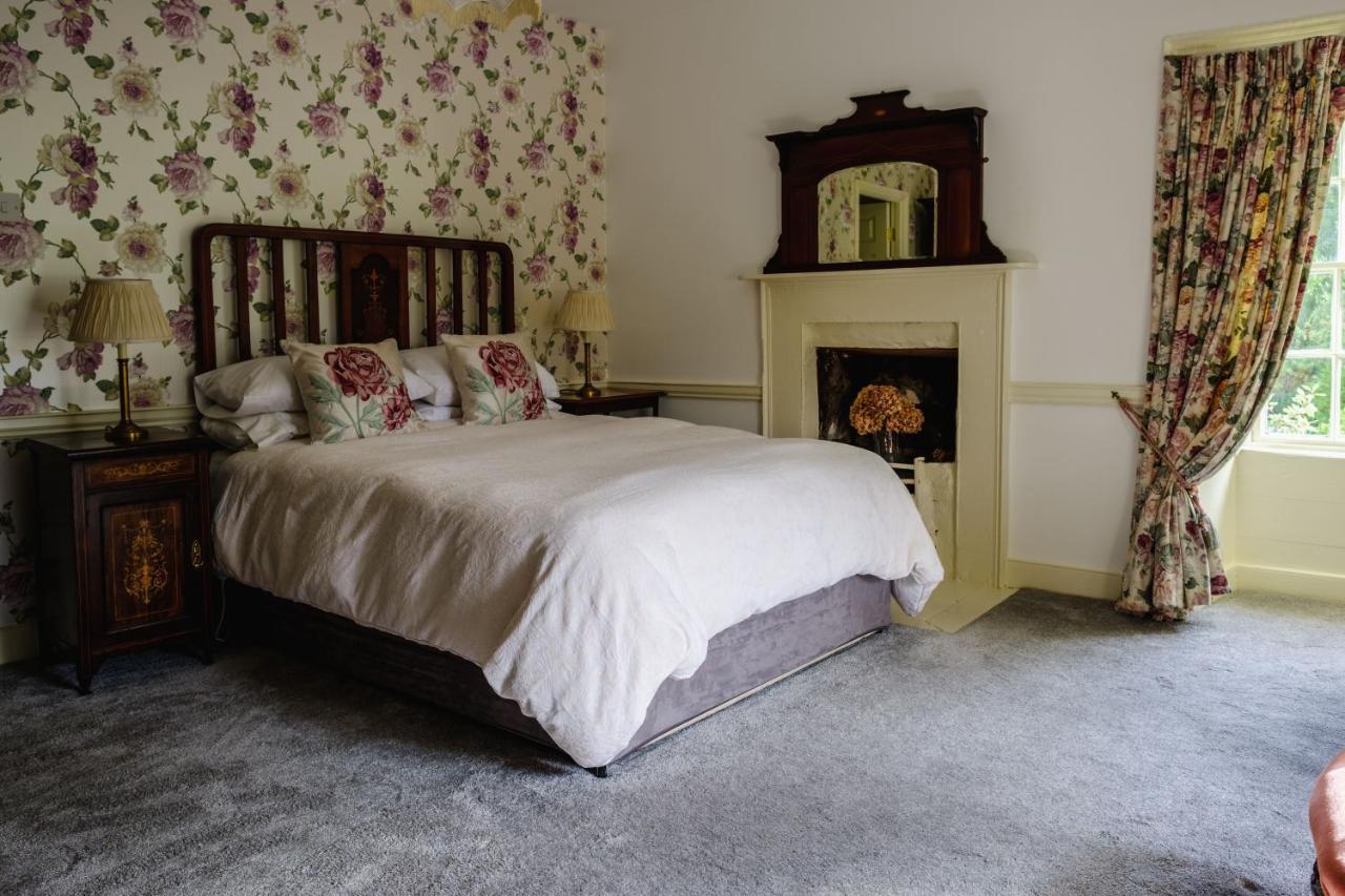 Brooklawn House Bed And Breakfast Mohill Eksteriør billede